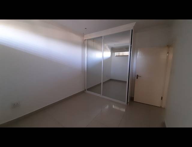 3 BEDROOM APARTMENT FOR SALE IN UMHLANGA CENTRAL